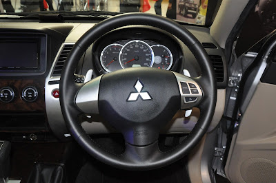 2013 Mitsubishi Pajero Sport