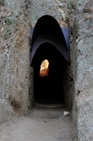 Túnel de paso a la Cala Canyers del Camino de Ronda en Platja  d'Aro