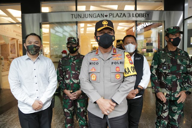 Hari Pertama Idul Fitri, Forkopimda Jatim Memantau Prokes di Pusat Perbelanjaan Memutus Mata Rantai Penyebaran Covid-19