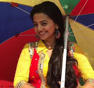 Helly Shah 8.jpeg