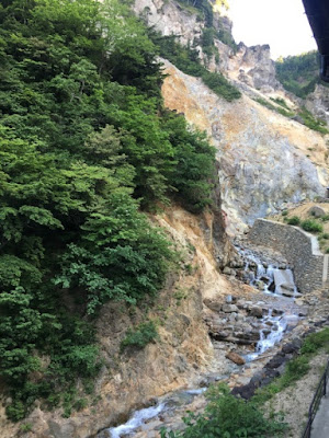 姥湯温泉 窓からの眺め