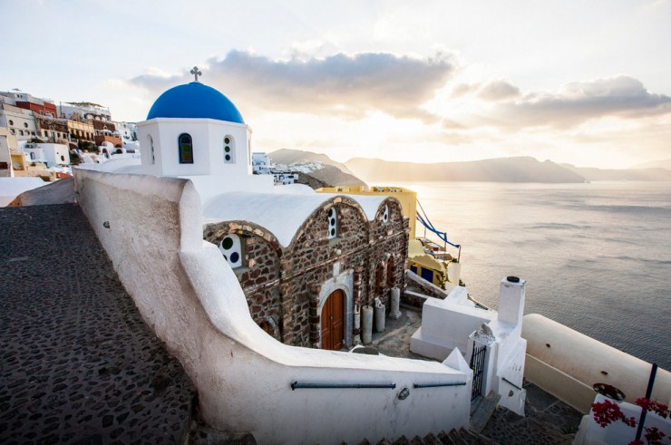 Top 10 Wonders of the Mediterranean World - Santorini, Greece