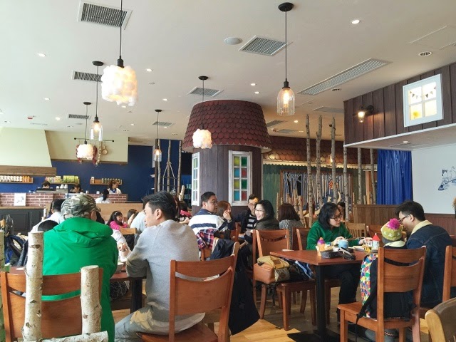 Moomin Cafe Hong Kong interior