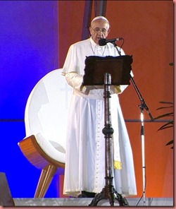 25jul2013---papa-francisco-fala-ao-publico-em-palco-de-copacabana-durante-a-cerimonia-de-acolhida-aos-jovens-que-participam-da-28-jornada-mundial-da-juventude-realizada-desde-a-ultima-terca-feira-23-1374788250098_1280x720