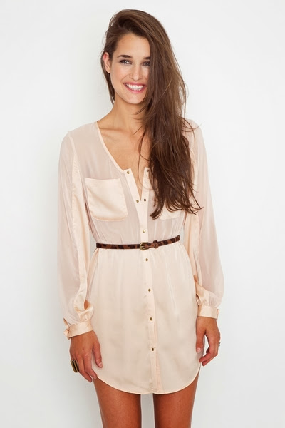 Adorable blushing shirt dress fashion trend