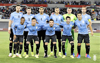 SELECCIÓN DE URUGUAY. Temporada 2021-22. Coates, Fede Valverde, Ronald Araújo, Matías Vecino, Muslera, Godín. Nicolás De la Cruz, Brian Rodríguez, Nández, Viña, Luis Suárez. SELECCIÓN DE ARGENTINA 3 SELECCIÓN DE URUGUAY 0. 10/10/2021. Copa del Mundo 2022 de Catar, eliminatorias sudamericanas. Buenos Aires, Argentina, estadio Monumental Antonio Vespuccio Liberti. GOLES: 1-0: 38’, Lionel Messi. 2-0: 44’, Rodrigo De Paul. 3-0: 62’, Lautaro Martínez.