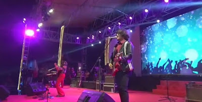Masyarakat Antusias Dendangkan Lagu-lagu Koes Plus Bersama Band T-Koes di Pekan Raya Lampung 2019