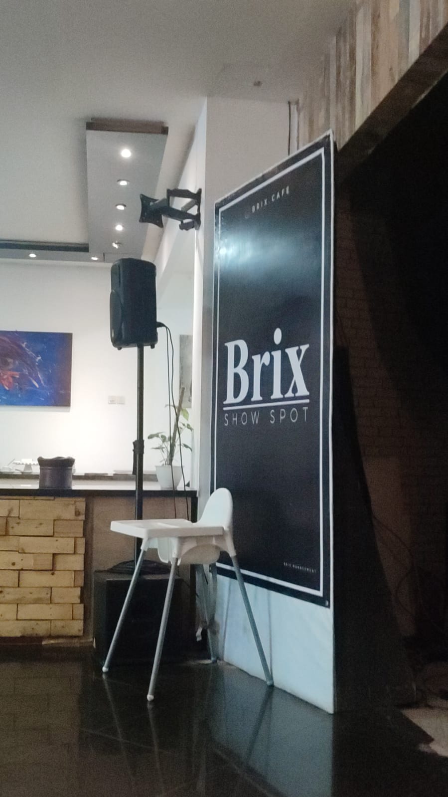 Brix Cafe Setiabudhi Bandung - Cafe Murah