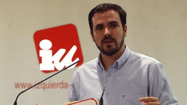  Alberto Garzón  "En otros países saben que el enemigo es la pandemia"