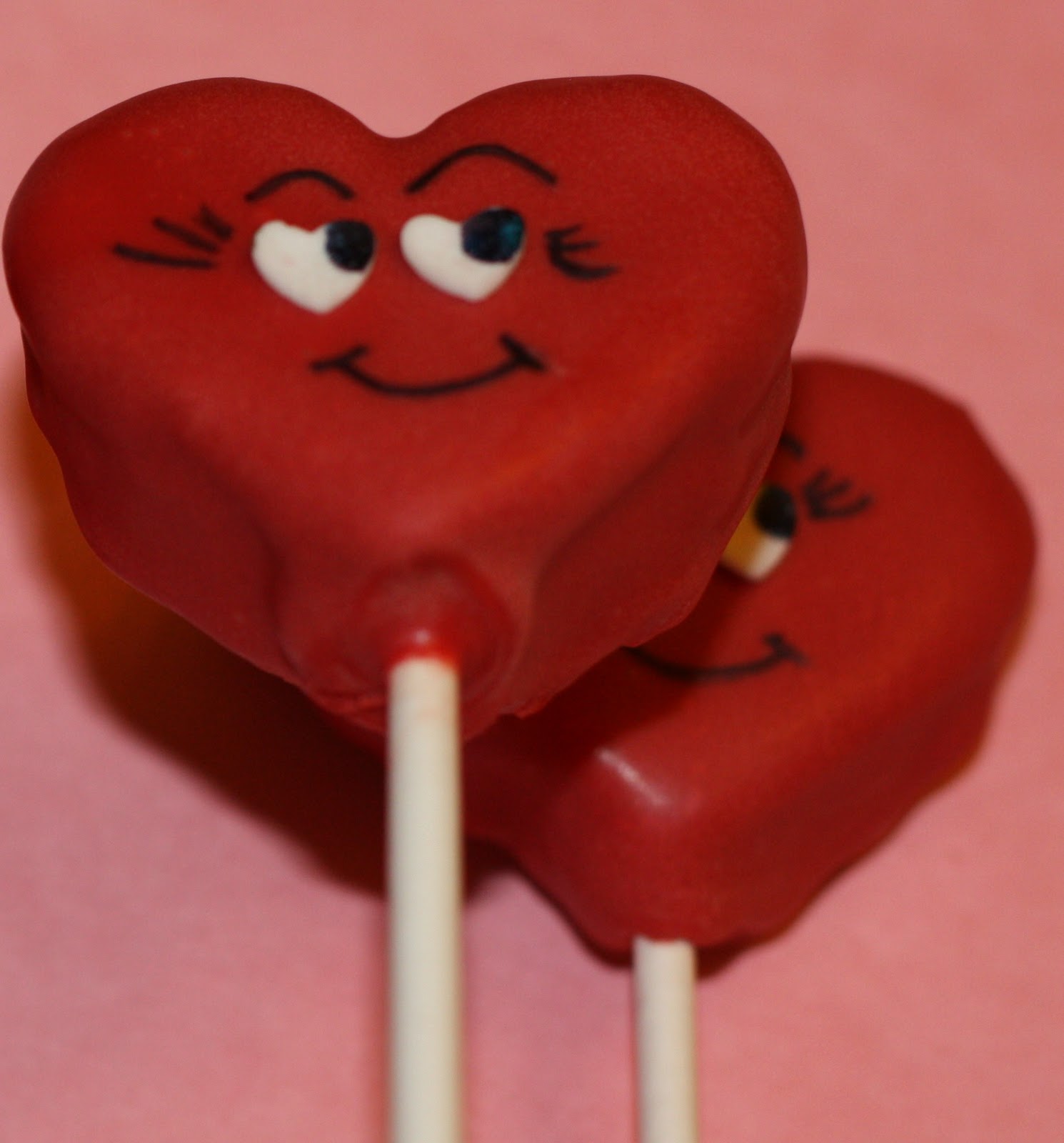 valentine cake pop ideas little tap, tap, tap, I immediately adhered the heart eyes to the pops 