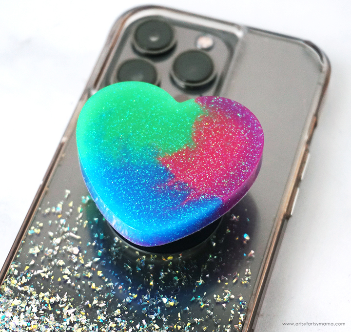Color-Changing Resin Phone Grip