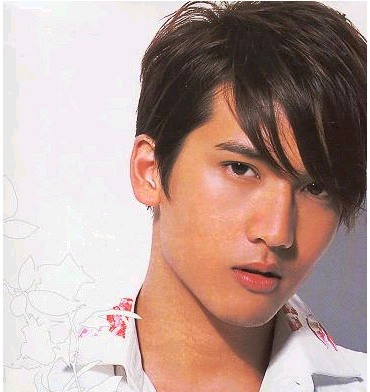 traditional chinese hairstyles. Teen men hairstyle; young mens hairstyle.