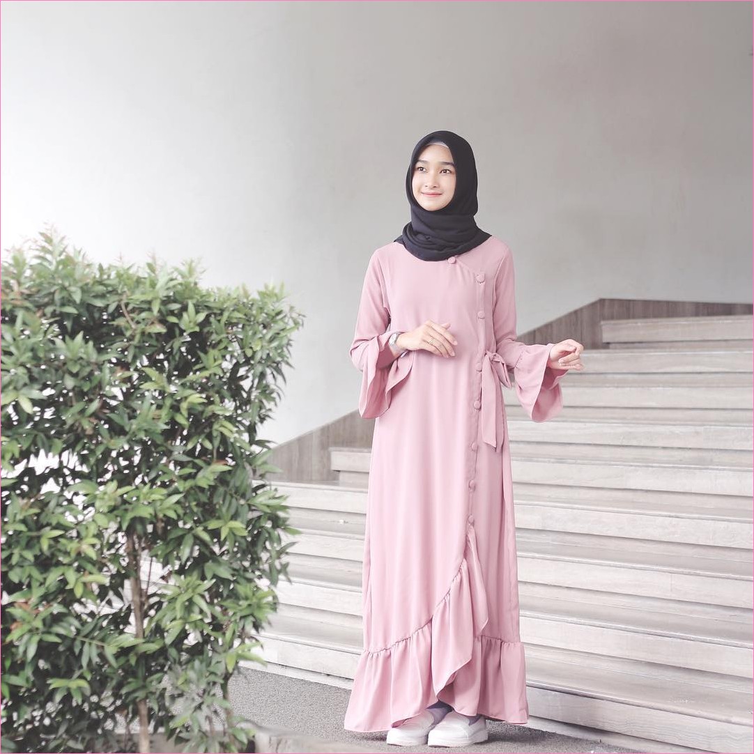 Outfit Baju Hijab Casual Untuk Perempuan Gemuk Ala 