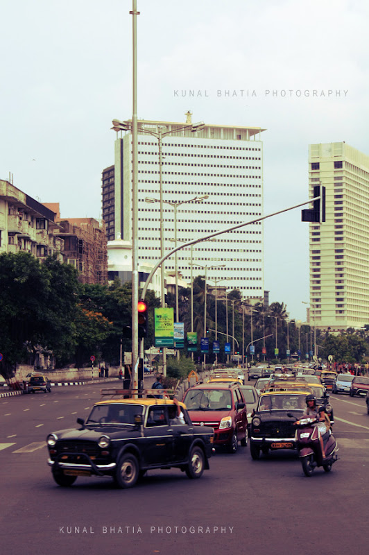 vehicles at a traffic junction on marine drive in south mumbai by kunal bhatia photo blog air india building