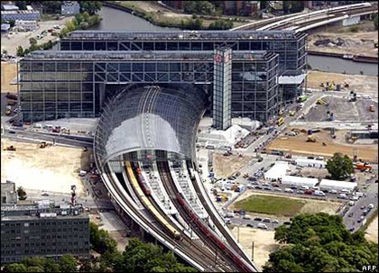 Berlin Hauptbahnhof 011