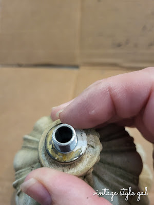 tightening all thread on light fixture