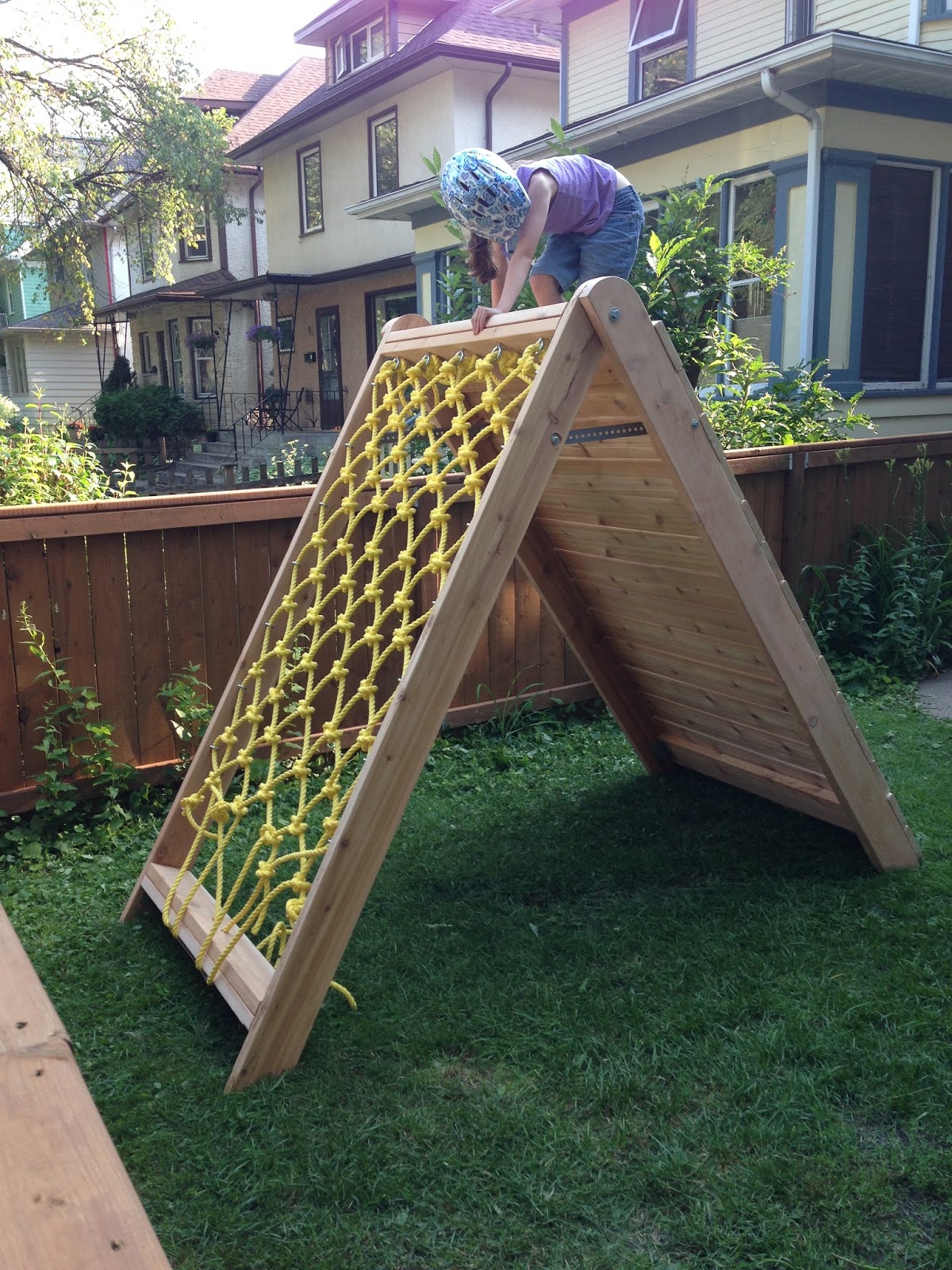 Mincing Thoughts: Kids Climbing Play Structure - Building ...