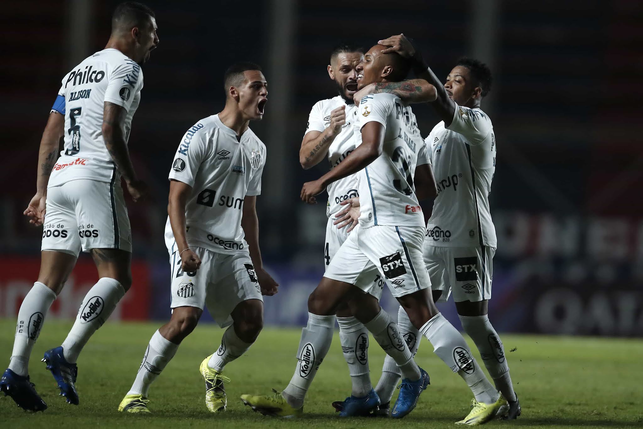 San Lorenzo cayó y complica su clasificación a la fase de grupos de la Libertadores