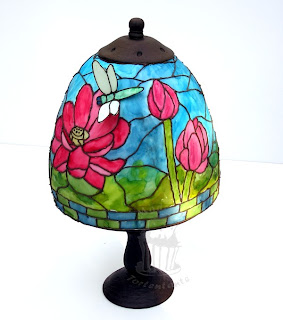 Tiffany Torte cake stained glass lotus dragonfly libelle