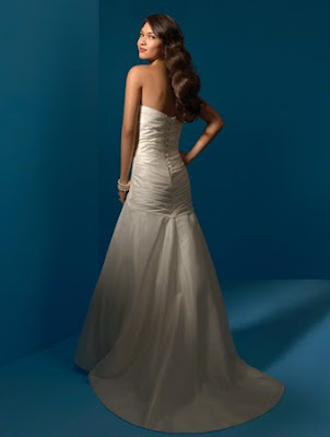 2052 Alfred Angelo Wedding Dress Style 