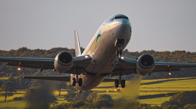 ASL Belgium 737-400 By Mark Dobson