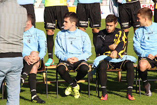 Fotografía oficial del Barakaldo y entrenamiento