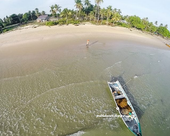 [http://FindWisata.blogspot.com] Wisata Pantai Tanjung Medang Rupat Utara