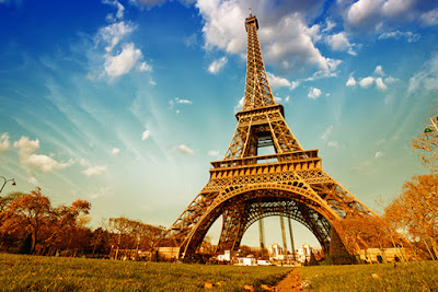 EIFFEL TOWER HD WALLPAPER FREE DOWNLOAD 03