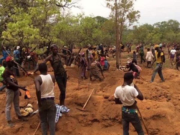 Echauffourrées sur la Mine d'or à Kounsitel