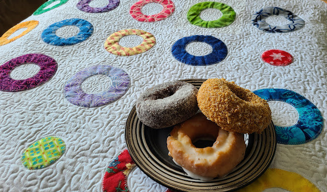 Donut Time quilt pattern | DevotedQuilter.com