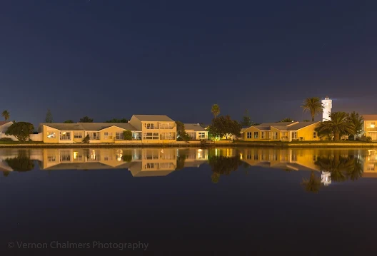 Woodbridge Island / Milnerton Lighthouse before sunrise - Canon EOS 6D / 16-35mm Lens