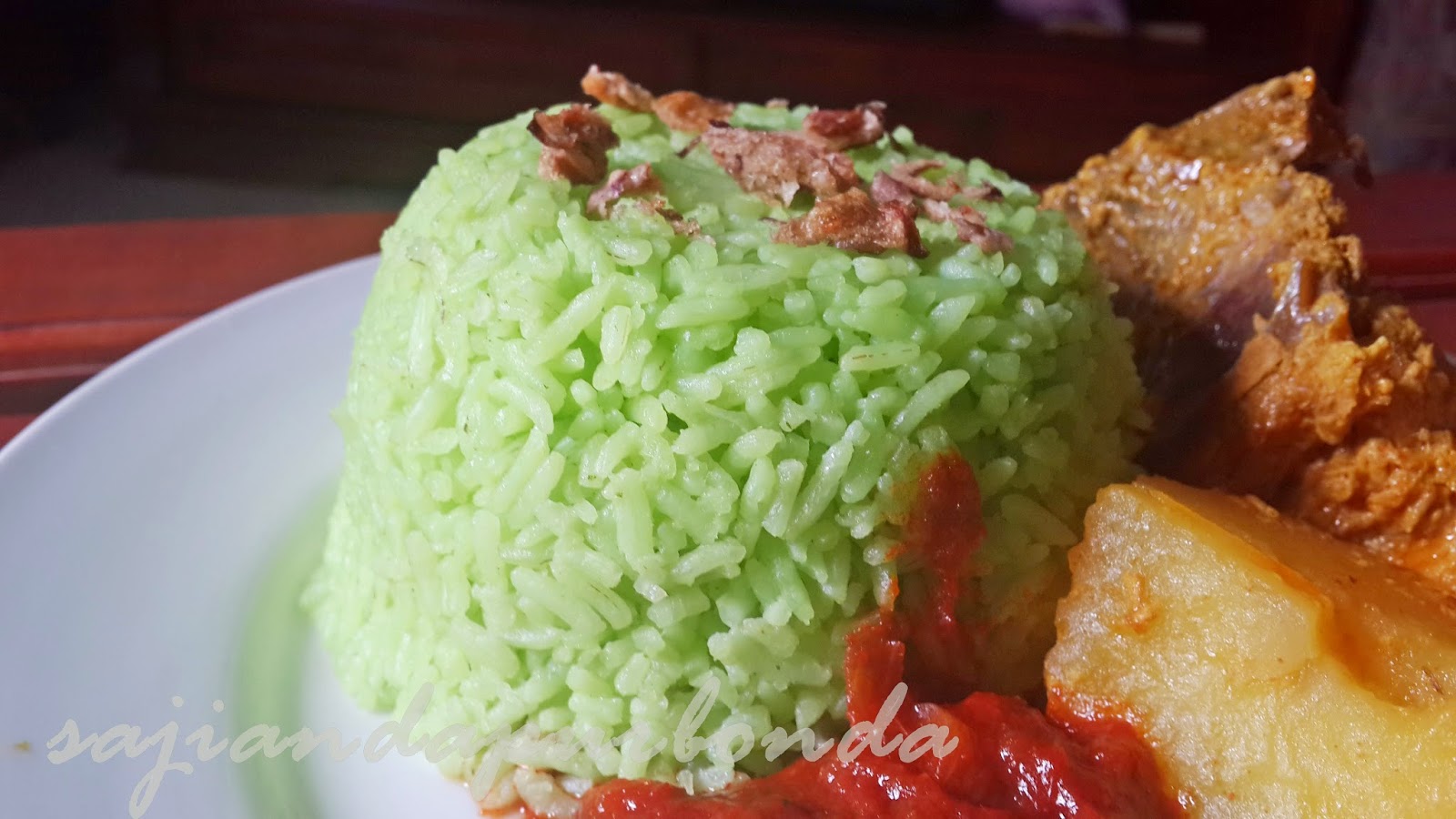 Sajian Dapur Bonda: Nasi Lemak Pandan