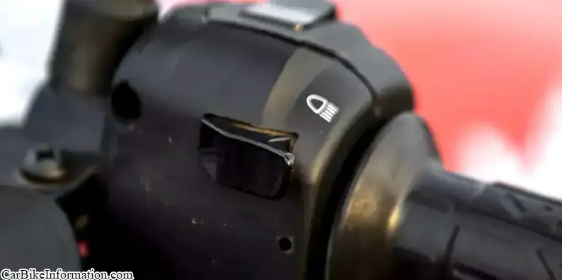 Bajaj Pulsar NS200 Passing Switch