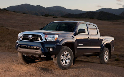 2012 Toyota Tacoma wallpaper 03