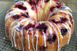 BLACKBERRY LEMON BUNDT CAKE