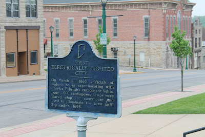 First Electrically Lighted City Plaque