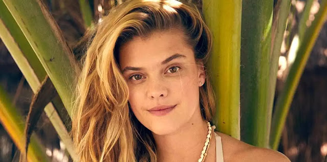 Nina Agdal goes completely naked as she shows off her model figure while soaking up the sun in Turks and Caicos