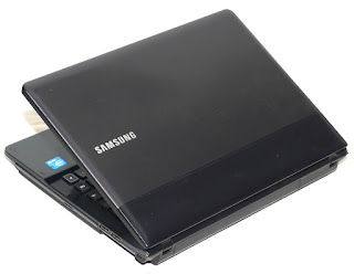 Laptop Samsung NP300E4X Bekas