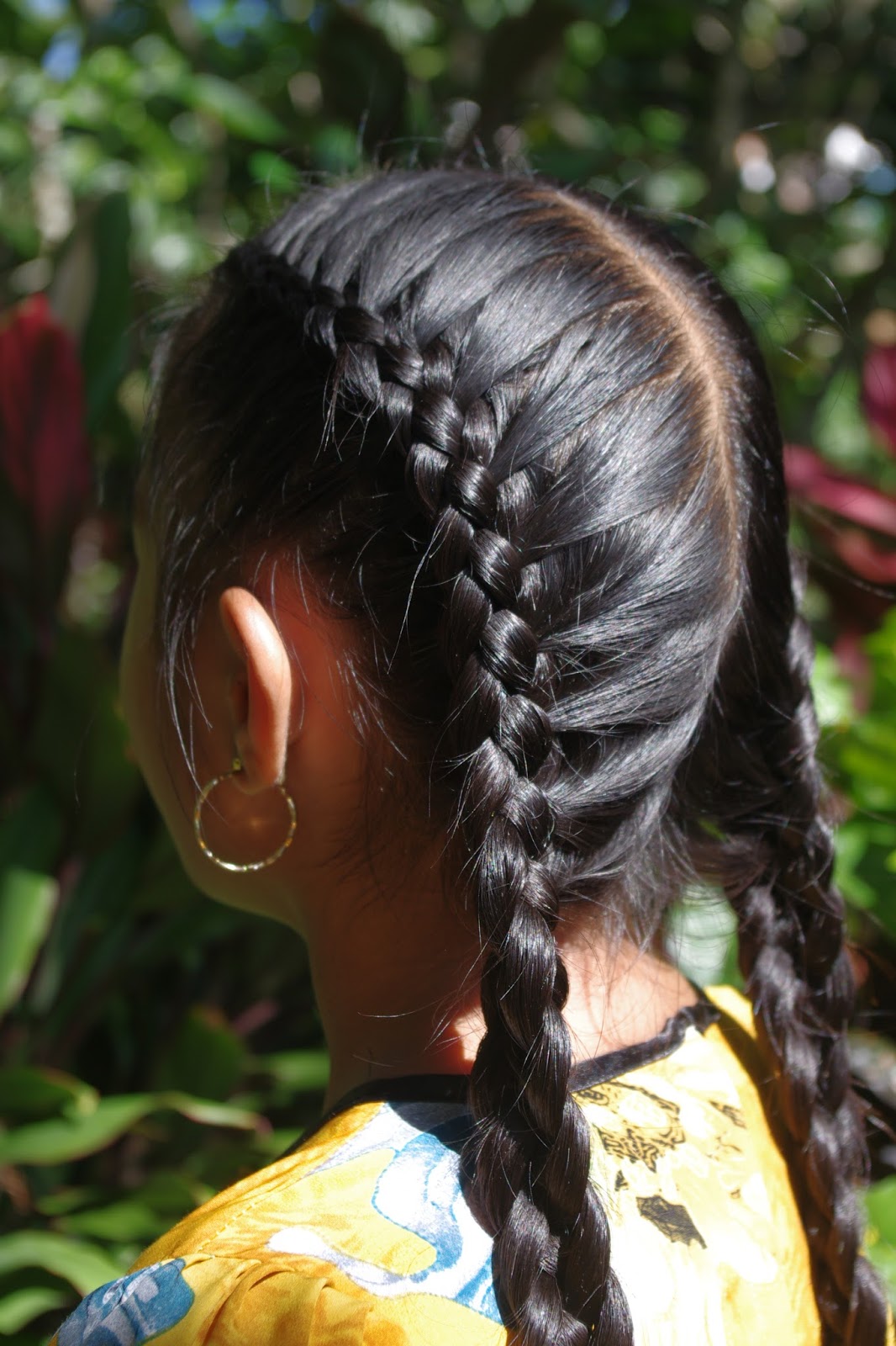 Braids & hairstyles for super long hair: micronesian girl 