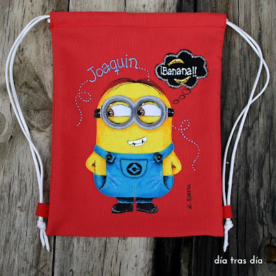 mochila minion