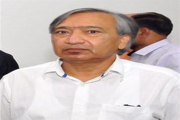 Tarigami criticizes Govt for sacking doc for Facebook post Demands that medico should be reinstated immediately