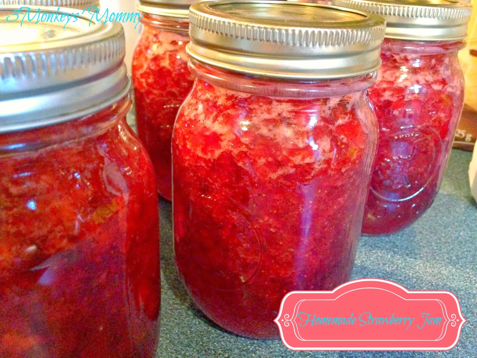 Easy homemade strawberry jam