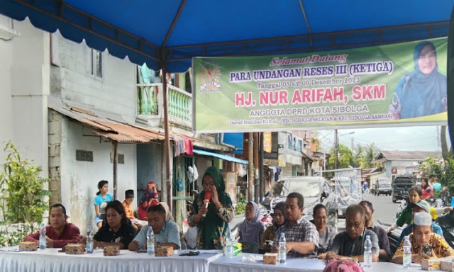  Anggota DPRD Sibolga Hj Nur Arifah Himbau Warga Melaporkan Masalah Penerimaan Bantuan Pemerintah Pusat 