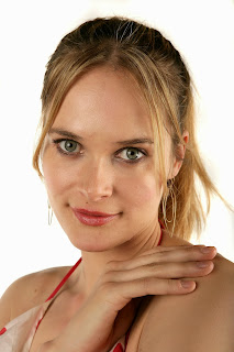 Rachel Blanchard photo