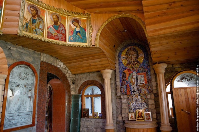 temple-of-all-religions-kazan-2