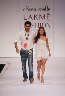 Day1 at LFS summer-resort 2011 by Arpan Vohra (5)