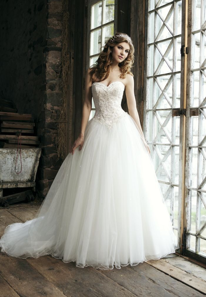 A beautiful ball gown with a strapless sweetheart neckline