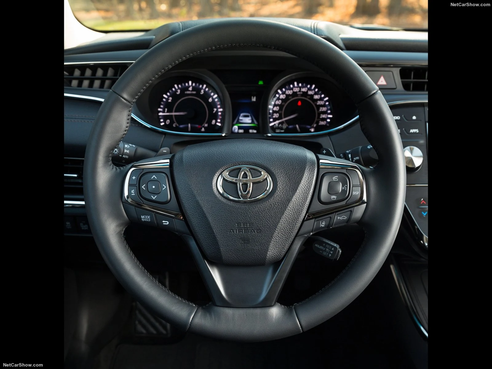 Hình ảnh xe ô tô Toyota Avalon 2016 & nội ngoại thất