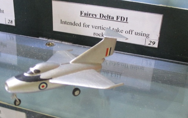 1/144 diecast metal aircraft miniature Telford Scale ModelWorld 2019 SIG 144