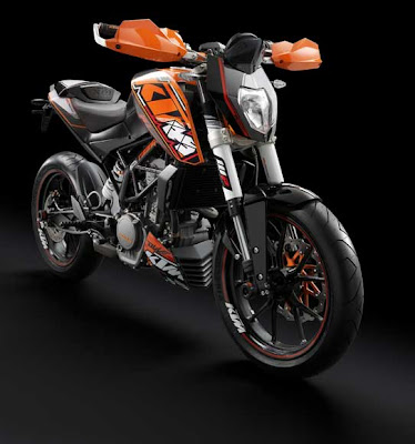 New 2011 KTM 125 Duke (with video) KTM takes care of the young